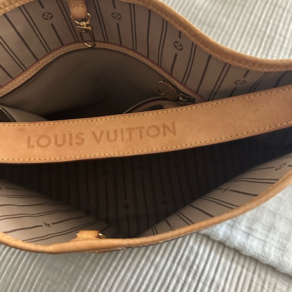 Louis Vuitton AUTHENTIC - Delightful PM - Picture 8 of 8